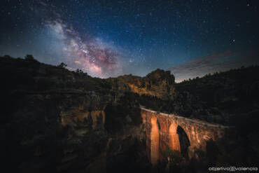 Taller de fotografía nocturna en el acueducto romano de Peña Cortada