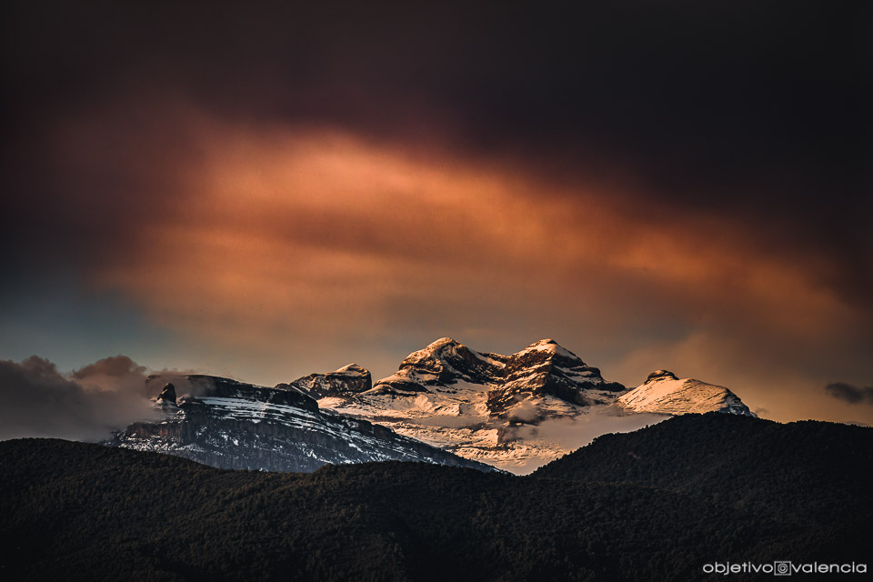 Taller fotográfico en 4x4 con nieve en Monte Perdido (Pirineos)